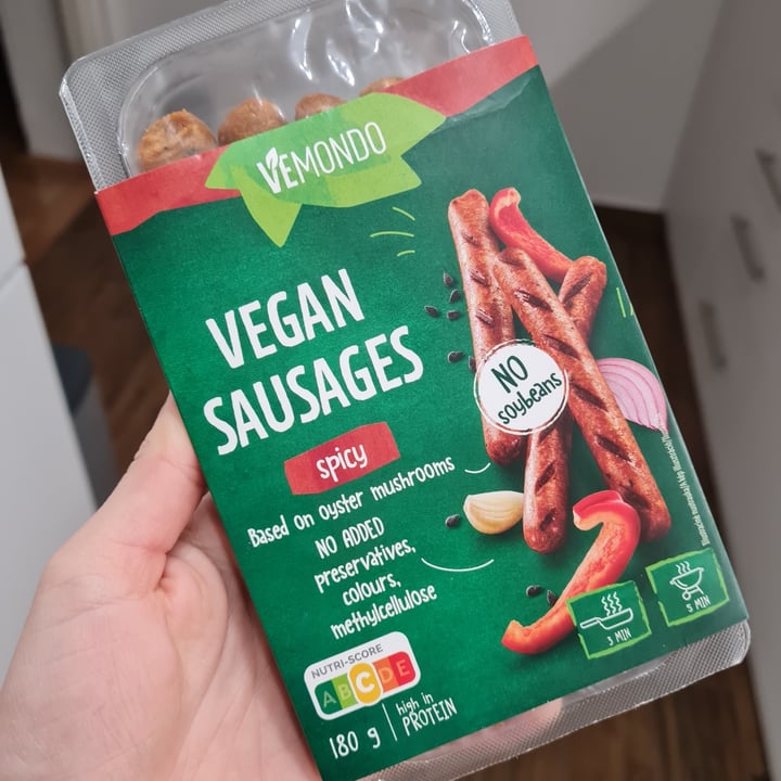 photo of Vemondo Vegan Sausages - spicy shared by @kava-i-trava on  13 Apr 2023 - review