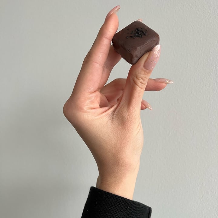 photo of Purdy's Chocolatier Vegan Caramels with Black Hawaiian Salt shared by @candice127 on  31 Dec 2022 - review