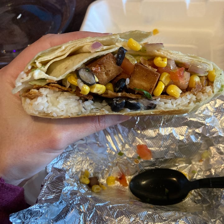 photo of Gomez Salsa - Walnut Hills Tofu Turtle shared by @aprilflowers on  02 May 2023 - review