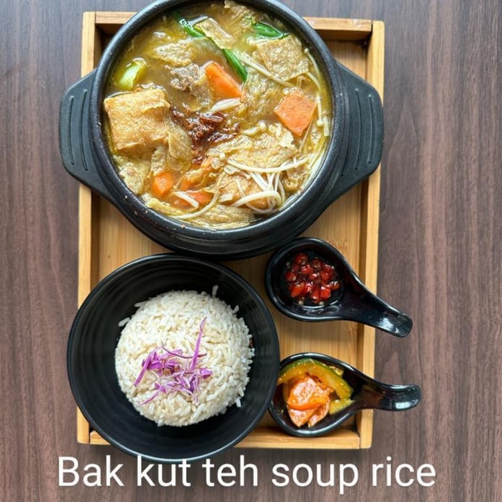 photo of Veggie Story Cafe Bak Kut Teh Soup shared by @zarreen on  07 Jul 2023 - review