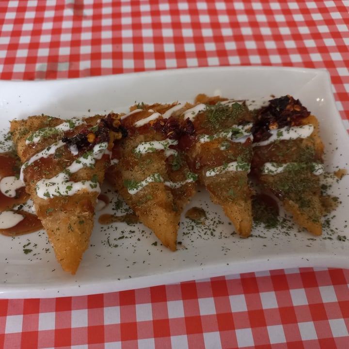 photo of TerraZen Centre Samosas shared by @theotter on  17 Jul 2023 - review