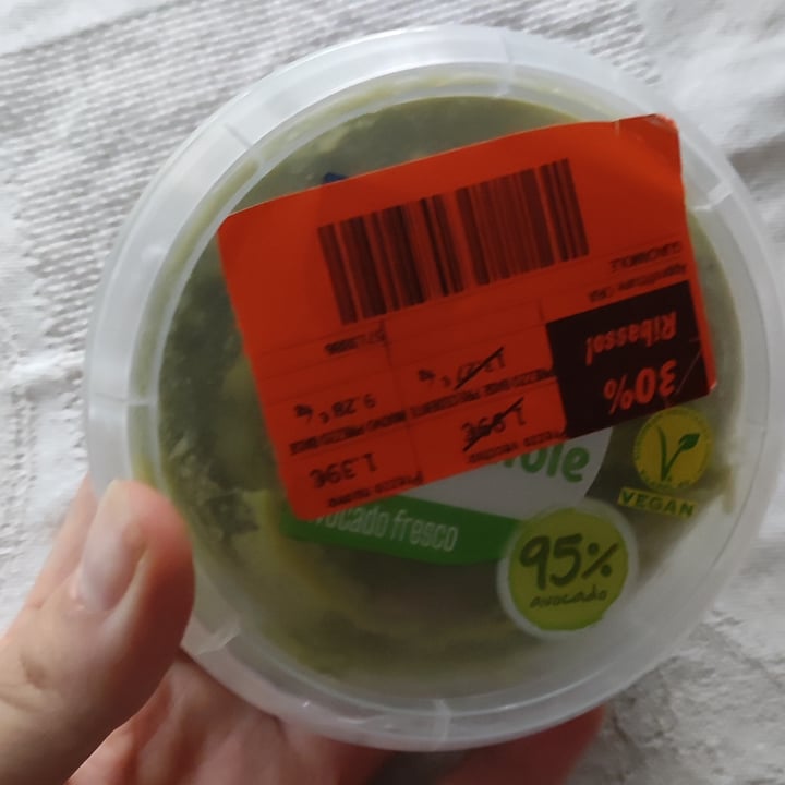photo of Vemondo guacamole shared by @viveregreenn on  07 Aug 2023 - review