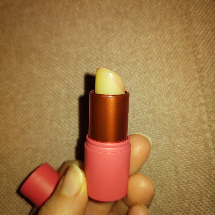 photo of Neve Cosmetics estasi magic shared by @lilly81 on  20 Feb 2023 - review