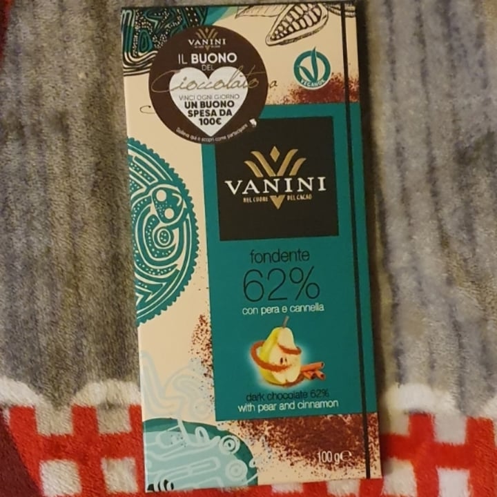 photo of Vanini Cioccolato fondente 62% con pera e cannella shared by @kingmary on  21 Jan 2023 - review
