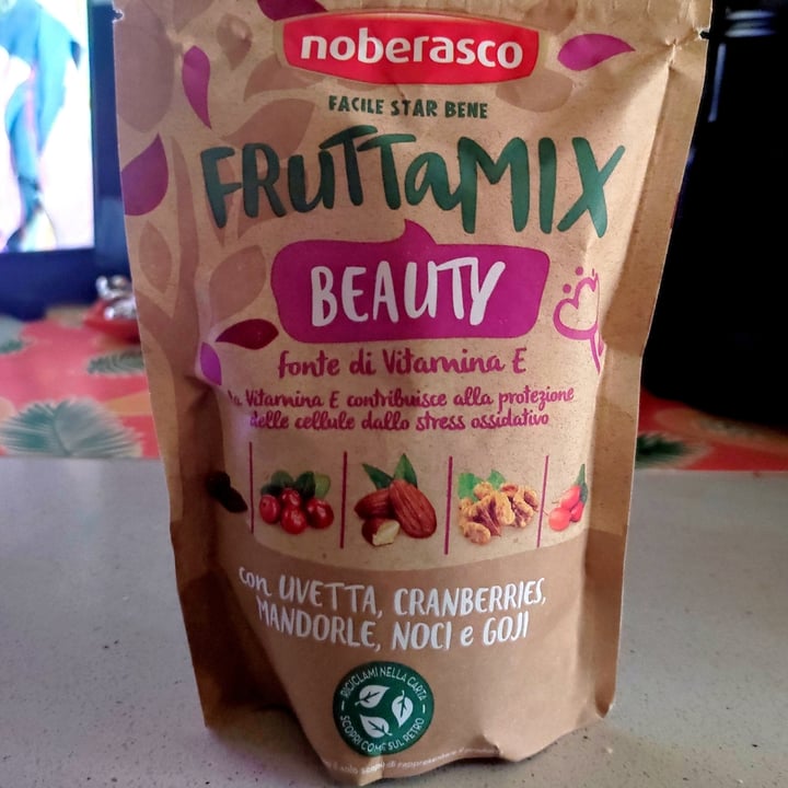 photo of Noberasco Frutta Mix - Beauty shared by @gibson23 on  17 Apr 2023 - review