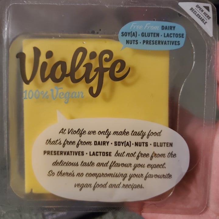 photo of Violife Mature Cheddar Slices shared by @bocca on  16 Jan 2023 - review