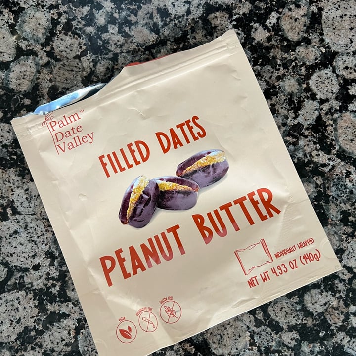 photo of Palm date filled dates peanut butter shared by @sivagini on  15 Jun 2023 - review