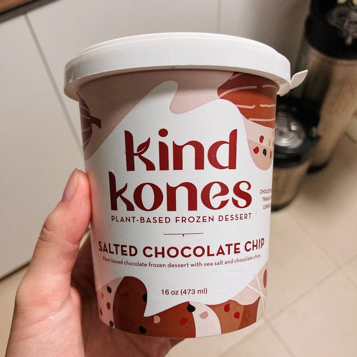 photo of Kind Kones Salted Chocolate Chip shared by @kathedrals on  01 May 2023 - review