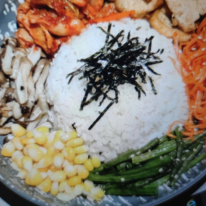 photo of iVegan Bibimbap shared by @befair on  04 May 2023 - review