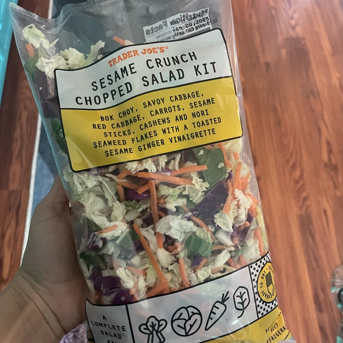 Trader Joe's Sesame Crunch Chopped Salad Kit Reviews abillion
