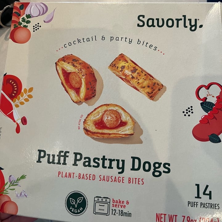 photo of savorly Puff Pastry Dogs shared by @dejaferia on  27 Dec 2022 - review
