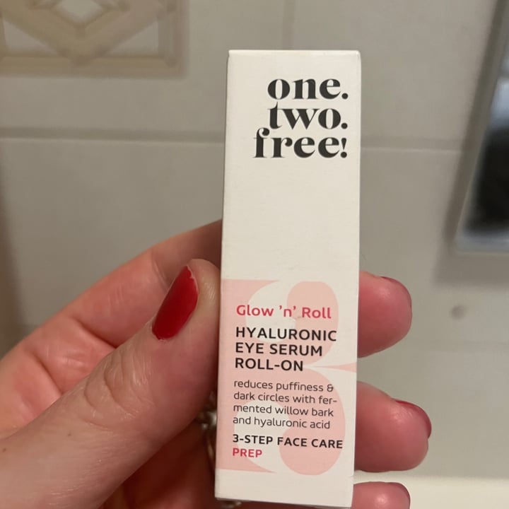 photo of One two free roll contorno occhi shared by @mariamagri on  20 Apr 2023 - review