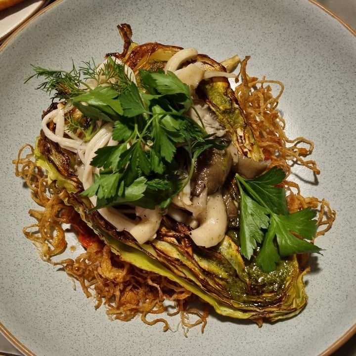 photo of Greengate Hotel Hispi Cabbage With Mushrooms And Fried Onions shared by @snooby on  11 Jun 2023 - review