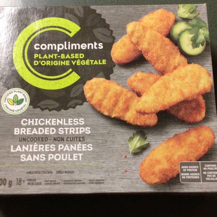 photo of Compliments Chickenless breaded strips shared by @katballou on  13 Jul 2023 - review