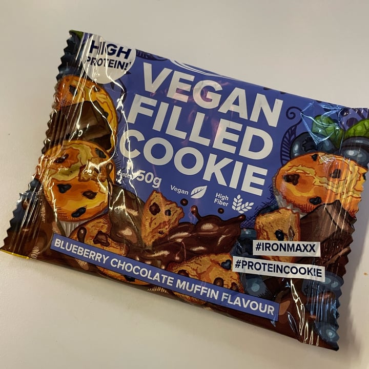 photo of IronMaxx vegan filled cookie shared by @clalopre on  10 Jul 2023 - review