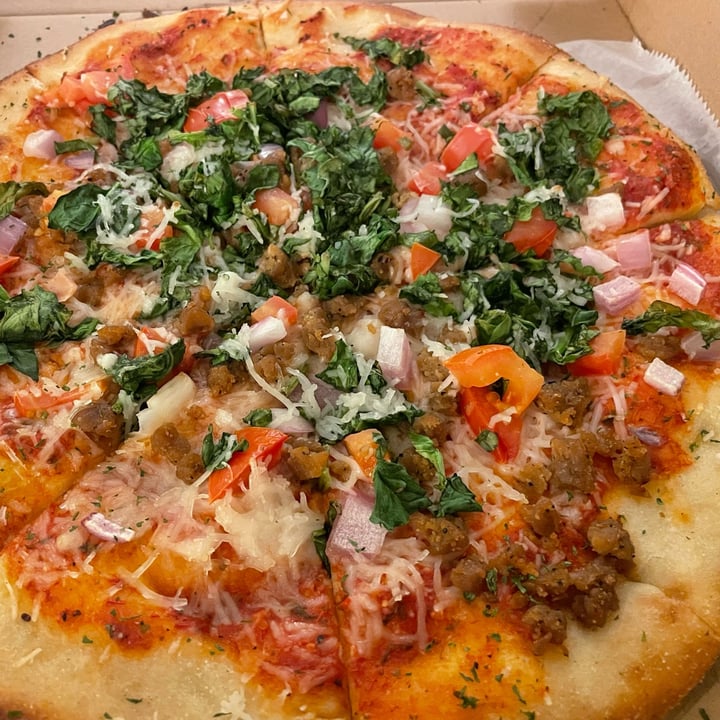 photo of Bakaris Pizza & Kava Lounge Vegan BYO Pizza shared by @tofutrey on  11 May 2023 - review