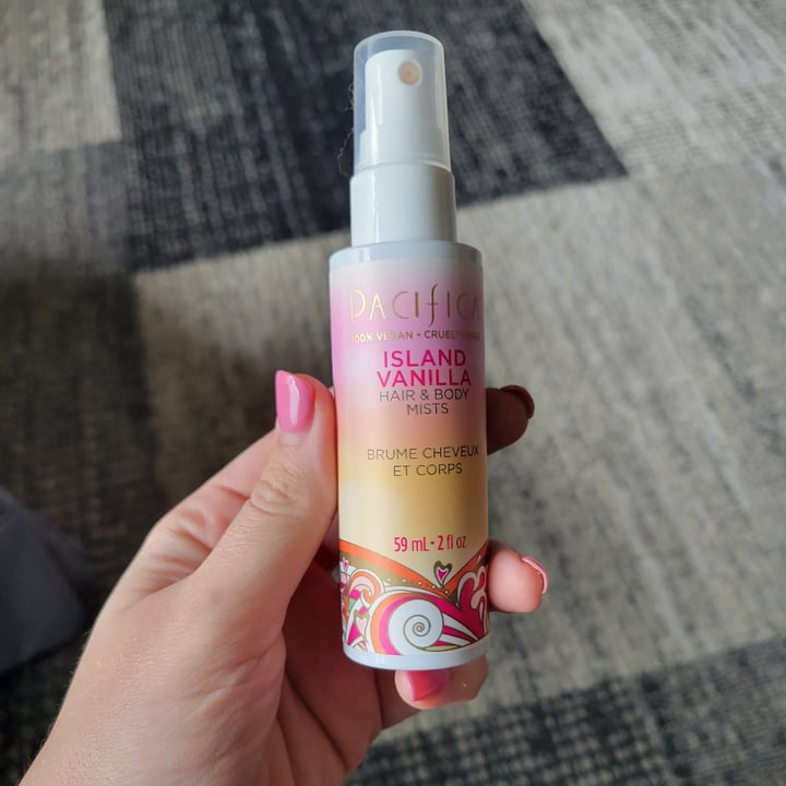 photo of Pacifica Island Vanilla Perfumed Hair & Body Mist shared by @pinkobsessedvegan on  02 Mar 2023 - review