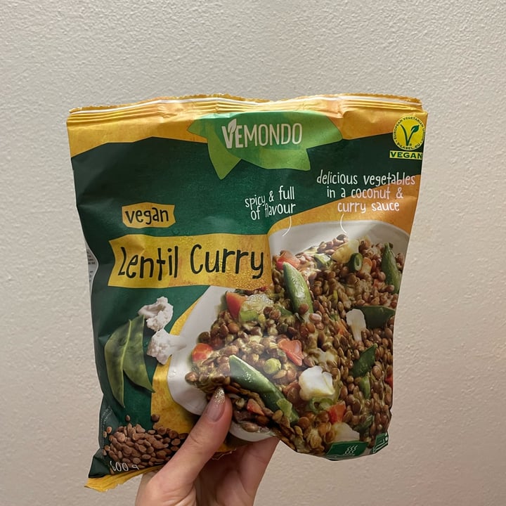 photo of Vemondo Vegan lentil curry shared by @francescadomenica on  12 Jan 2023 - review