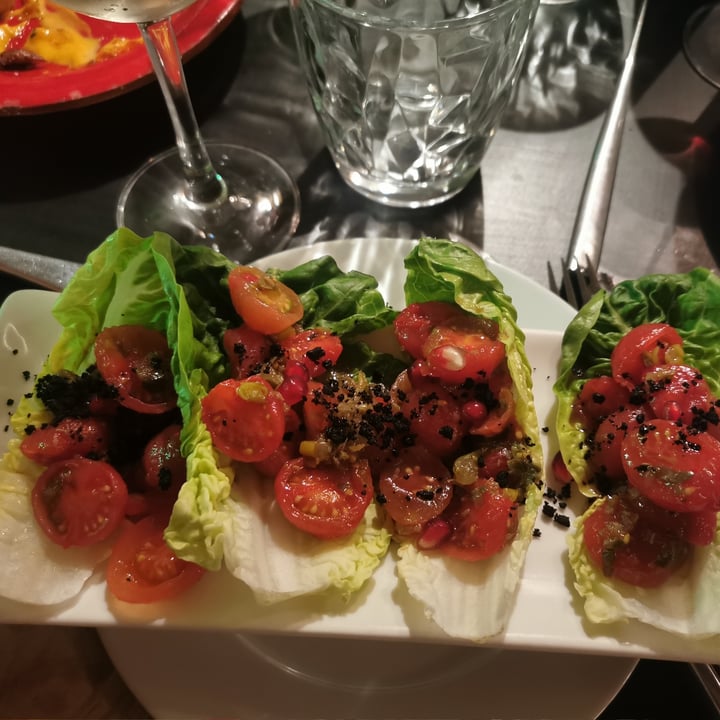 photo of Belgrado Cafe Tacos vegetales de tomate cherry shared by @sandrub on  27 Mar 2023 - review