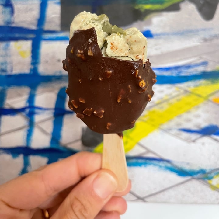 photo of Valsoia Gelato gran stecco triplo Pistacchio shared by @loveg on  18 May 2023 - review