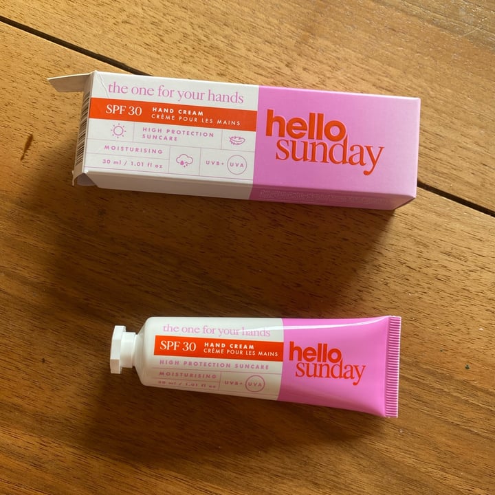 photo of Hello Sunday The One For Your Hands shared by @ilariabiancolatte1 on  02 Jun 2023 - review