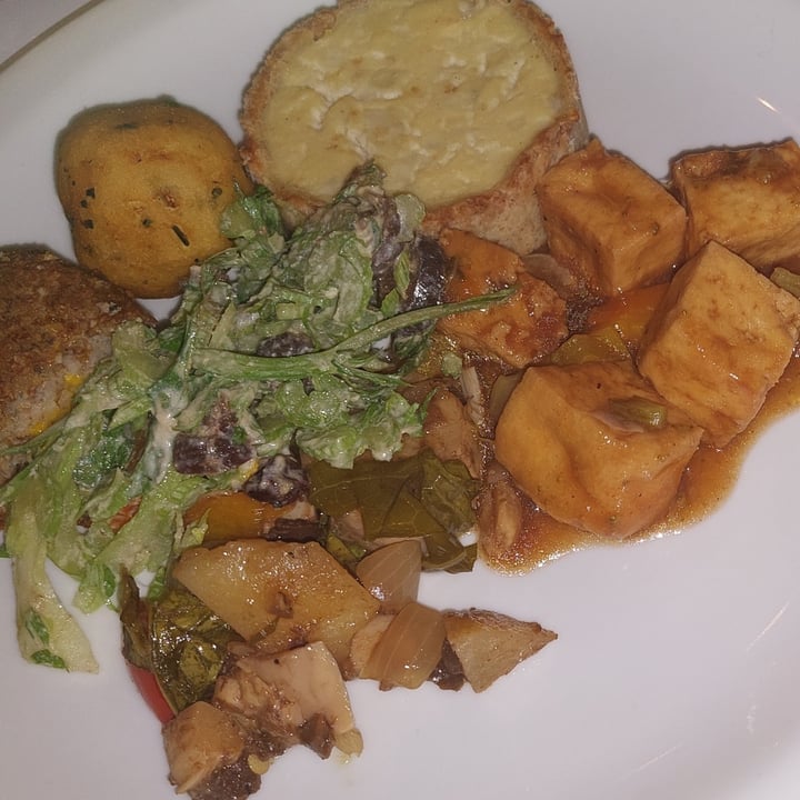 photo of Restaurante Bardana Cozinha Natural Buffet 100% vegano shared by @aclarissa on  26 Mar 2023 - review