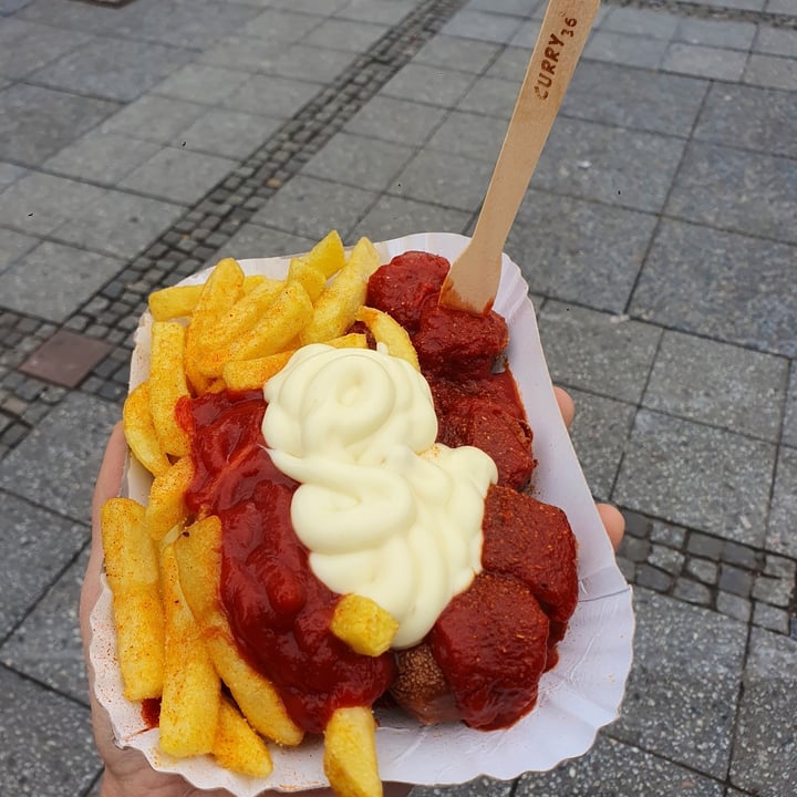 photo of Curry 36 Vegan Currywurst shared by @lindasunny on  27 Apr 2023 - review