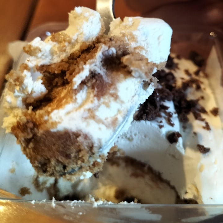 photo of Yum Baker Peppermint Crisp Tart shared by @cjandersenpost on  23 Jan 2023 - review