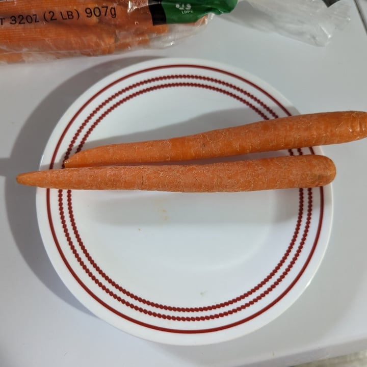 photo of Grimmway Farms Whole carrots shared by @tina360 on  05 Apr 2023 - review