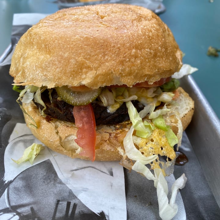 photo of Fat Vegan Hamburguesa Fat Vegan shared by @nath- on  06 Mar 2023 - review