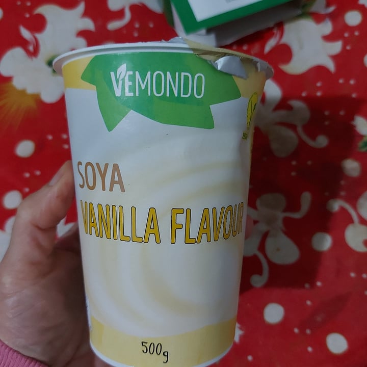 photo of Vemondo Soya Vanilla Flavour shared by @loryunni78 on  13 Jan 2023 - review