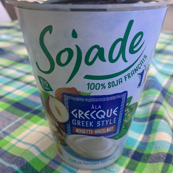 photo of Sojade So Soja! À la Grecque - Greek Style Noisette - Hazelnut Soya Yogurt alternative 400g shared by @claritaisamood on  21 Mar 2023 - review