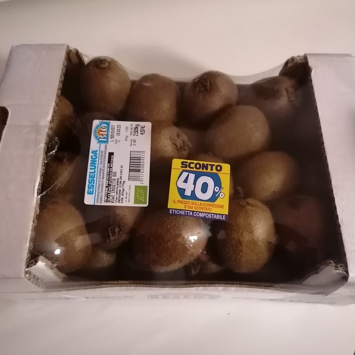 photo of Esselunga Bio Kiwi shared by @amaggica on  28 Mar 2023 - review