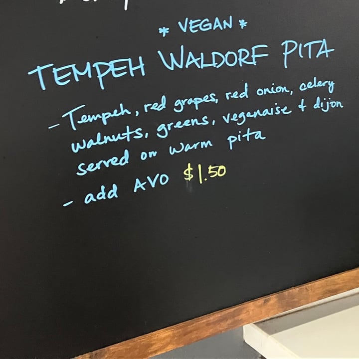 photo of Wailuku Coffee Company tempeh waldorf pita shared by @raatz on  26 Apr 2023 - review