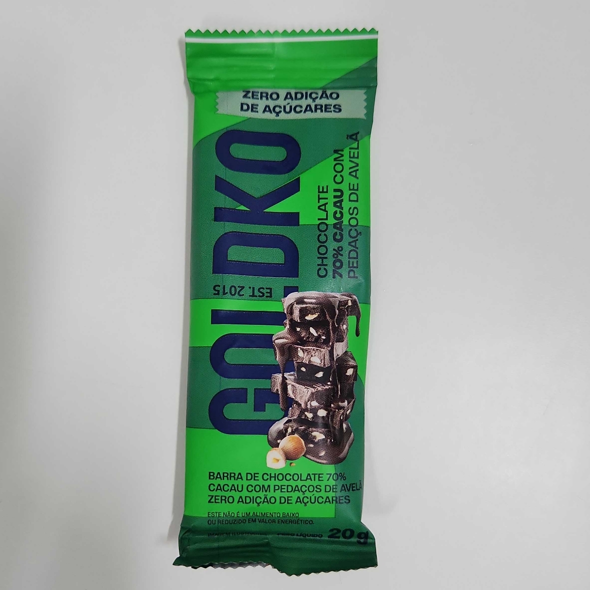 Chocolate 70% Cacau e Avelã from GoldKO - Vegan Product Reviews ...