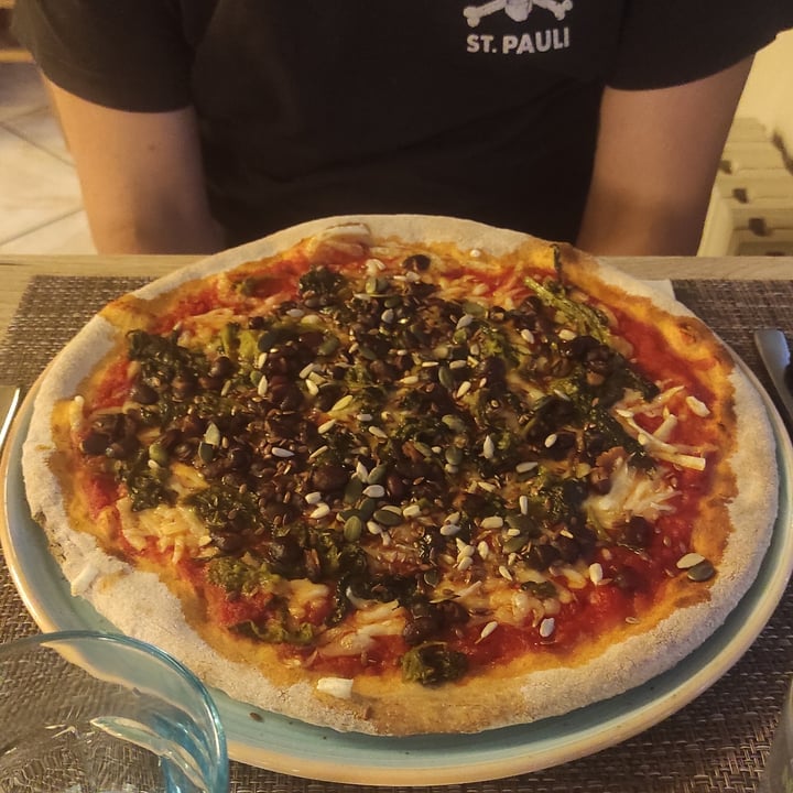 photo of Pizzeria Controvento Pizza Proteica shared by @endlessdust on  13 Aug 2023 - review