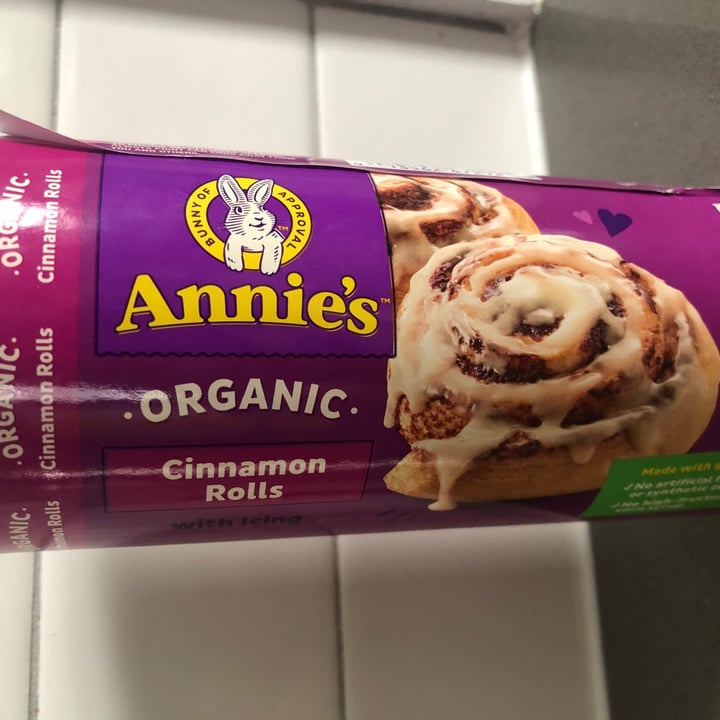 photo of Annie’s Organic Cinnamon Rolls with Icing shared by @saralovesveggies on  27 Jan 2023 - review