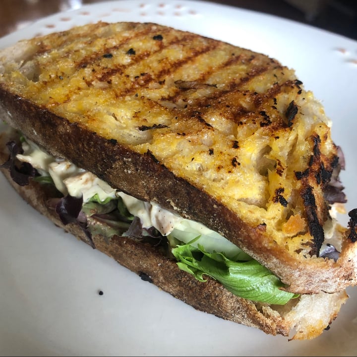 photo of Vegan Streetfood Deli - Obs Chickless Mayo Toastie shared by @mothercitymatt on  04 Mar 2023 - review