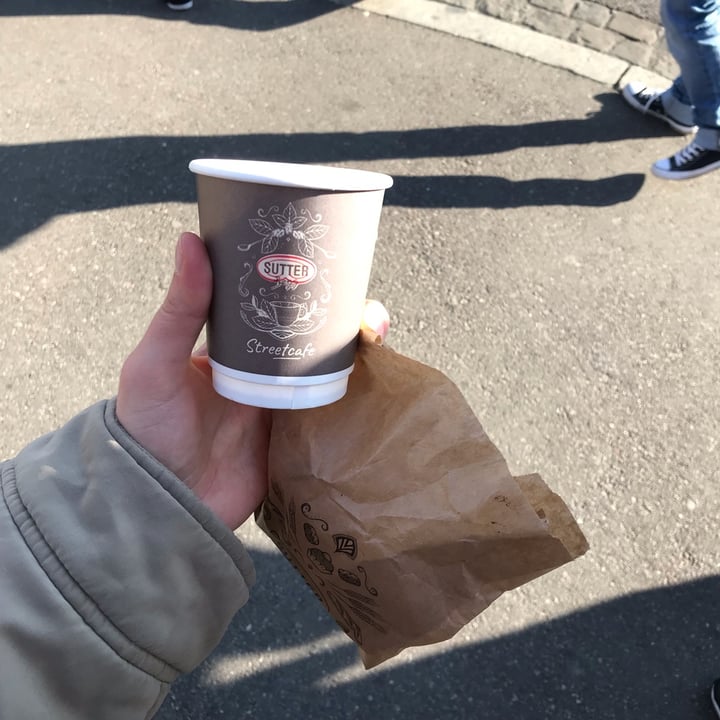 photo of Sutter Begg – Bäckerei, Konditorei & Café Coffee With Soy Milk shared by @arenavegan on  15 Feb 2023 - review