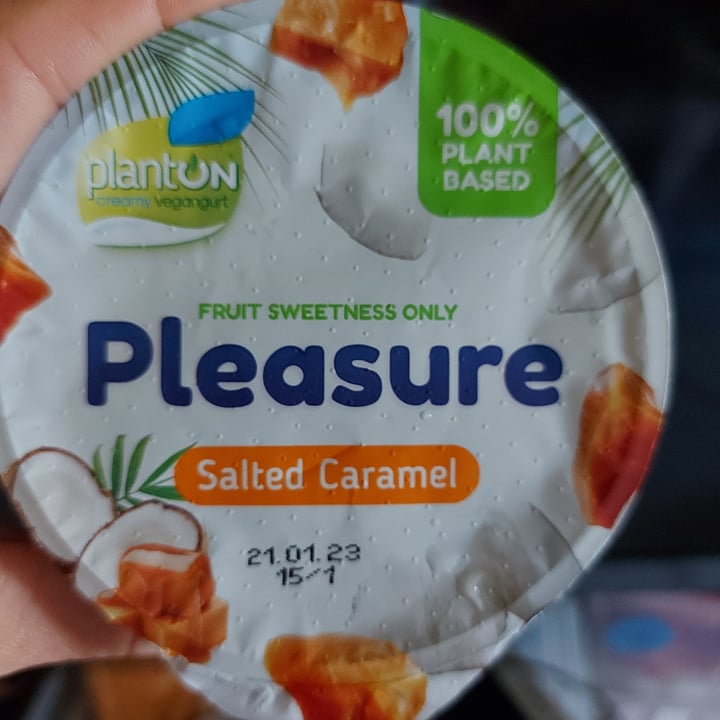 photo of Planton coconut vegangurt salted caramel shared by @loryunni78 on  10 Jan 2023 - review