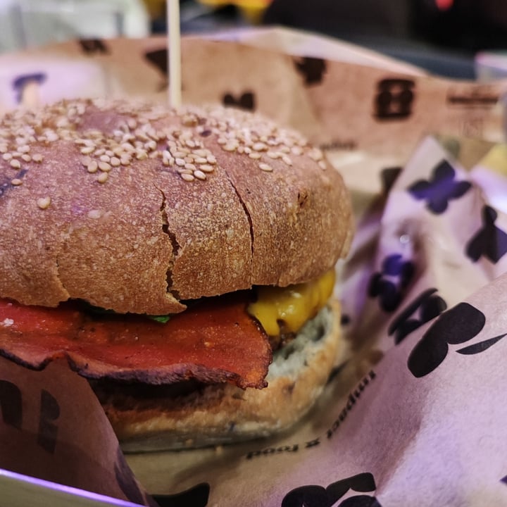 photo of Impact Food Smoked Burger Beyond shared by @ila00 on  22 Jan 2023 - review