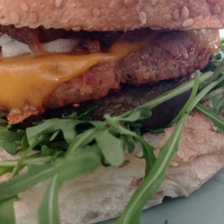 photo of La Teca Burger La Blau shared by @albetty on  11 Mar 2023 - review