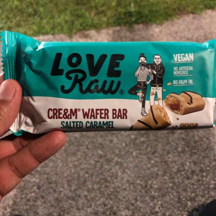 photo of LoveRaw Cre&m Wafer Bar (Salted Caramel) shared by @taufixc on  20 Jun 2023 - review