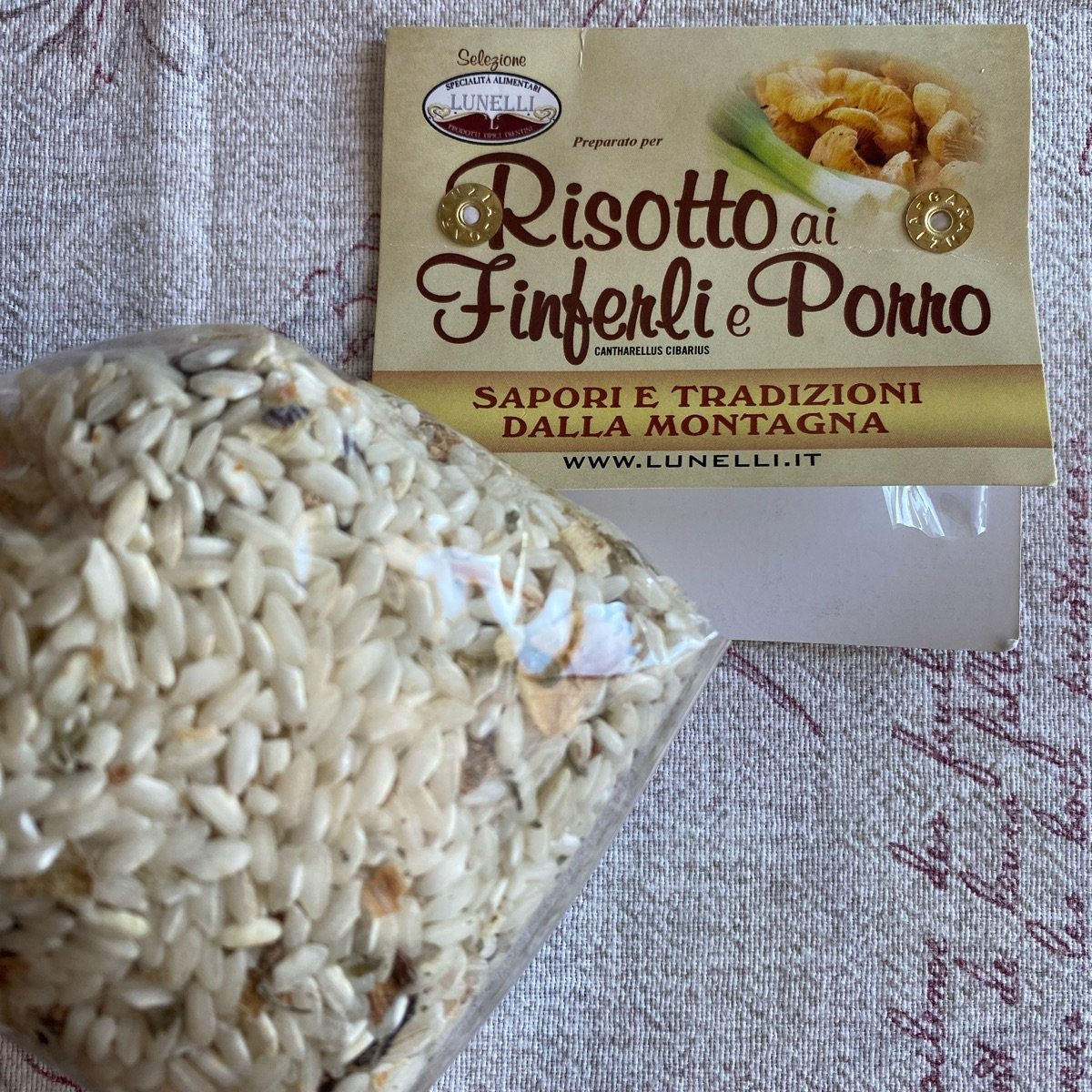 Risotto di Finferli e Porro from Lunelli - Vegan Product Reviews ...