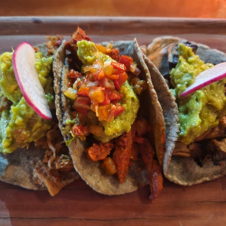 photo of La Hoja Verde Tacos - Daily Special shared by @gabriellademartino on  10 Apr 2023 - review