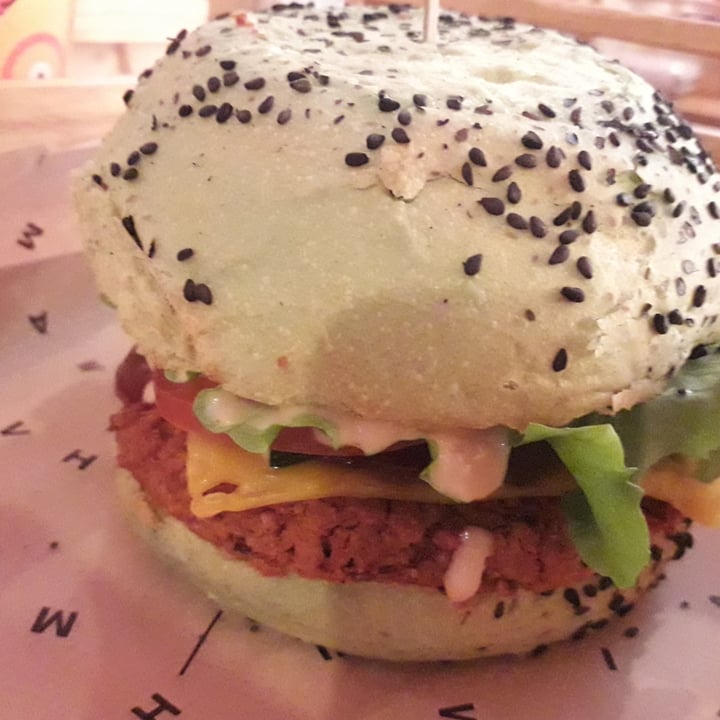 photo of Flower Burger Jungle Burger shared by @sus11 on  25 Feb 2023 - review