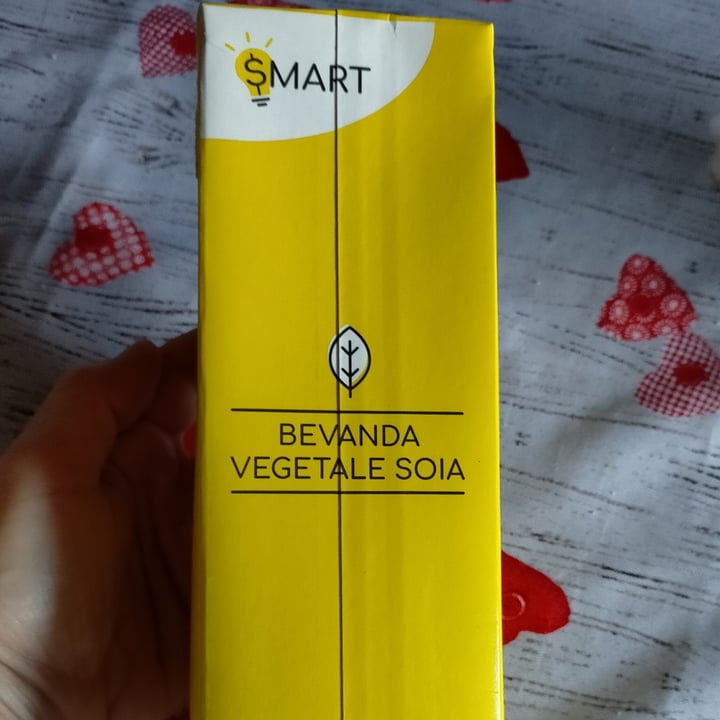 photo of Esselunga - Smart Bevanda vegetale soia shared by @michelalessandra on  04 Jun 2023 - review