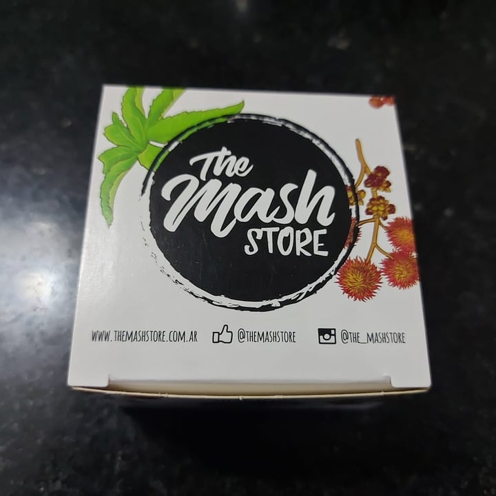 photo of The Mash Store Shampoo Sólido Olive  shared by @user56 on  23 Jan 2023 - review