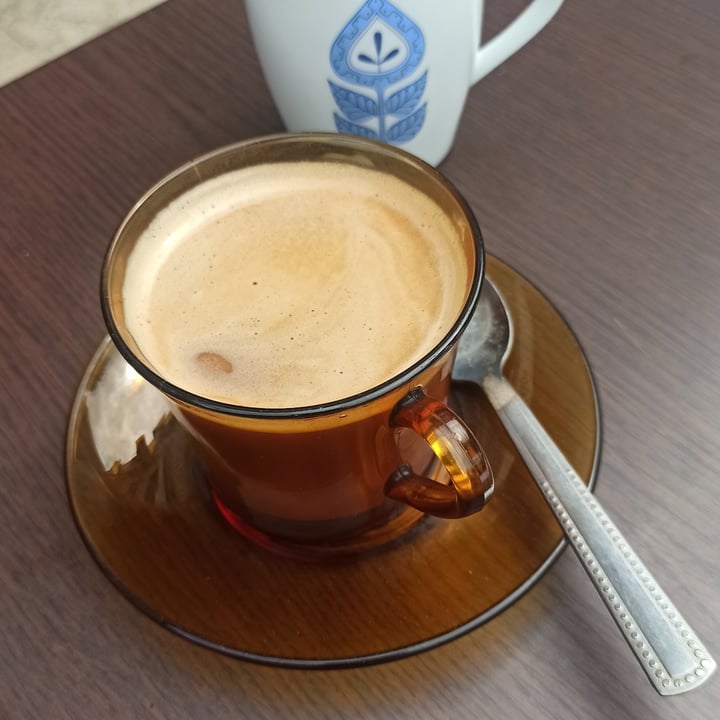 photo of L'Atelier café au lait de noix shared by @sioen on  29 Apr 2023 - review