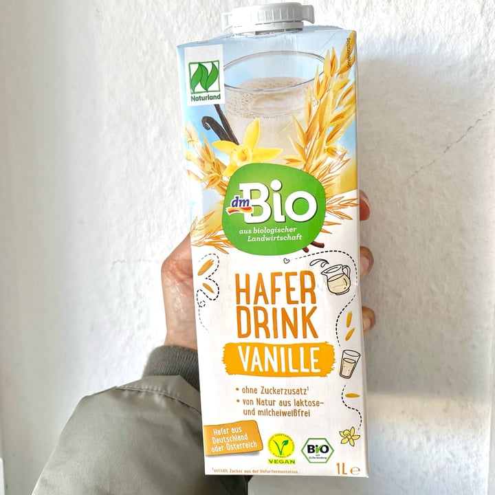 photo of dmBio Hafer Drink Vanille shared by @stefveg97 on  05 Mar 2023 - review